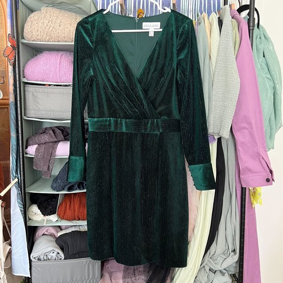 Badgley Mischka – Velvet Metallic Pinstripe Faux Wrap Dress – Emerald Green - Picture 2 of 8